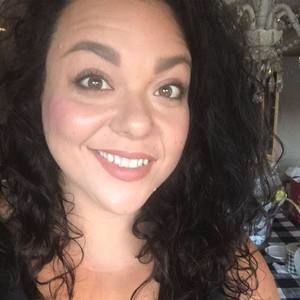 Meet your Posher, Delia